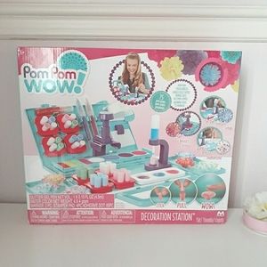 🆕️ Girls Craft Kit (Toy Brand New and sealed) Pom Pom Wow Craft Kit